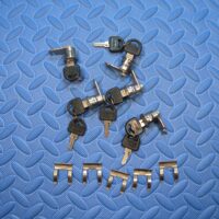 (x5) Cabinet Locks w/ Keys