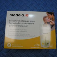 Medela Breast Milk Storage Bags 100 Count 60z/180ml